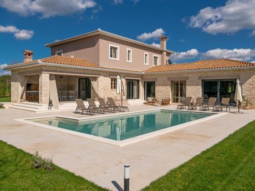 Holiday home - 8 persons -  - Grzici - Pazin-Grzici - 52000 - Grzici