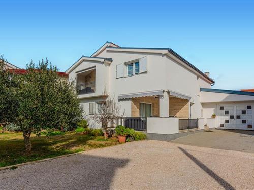 Ferielejlighed - 7 personer -  - Ulica Bunaric I - 23234 - Vir