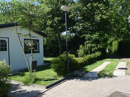 Holiday Home/Apartment - 4 persons -  - Landingsweg - 4435 NR - Baarland