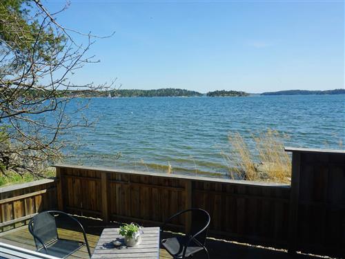  - 4 personer -  - Alsviksvägen - 18491 - Åkersberga