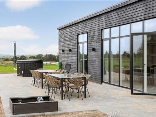 Sommerhus - 16 personer -  - Skråningen - Bønnerup Strand - 8585 - Glesborg