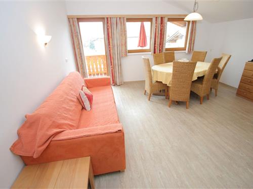 Holiday Home/Apartment - 7 persons -  - 6271 - Uderns