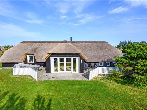 Sommerhus - 10 personer -  - Nordsø Ferievej - Klegod - 6950 - Ringkøbing
