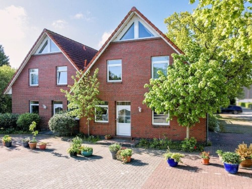 Holiday home - 2 persons -  - 26409 - Carolinensiel.