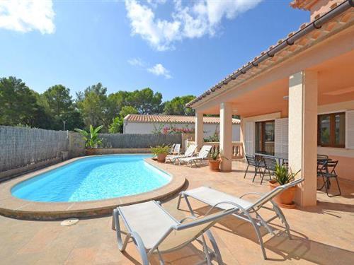 Feriehus / leilighet - 6 personer -  - 07400 - Alcudia