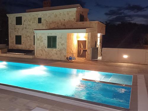 Ferielejlighed - 4 personer -  - Brdonja XIII - 23234 - Vir