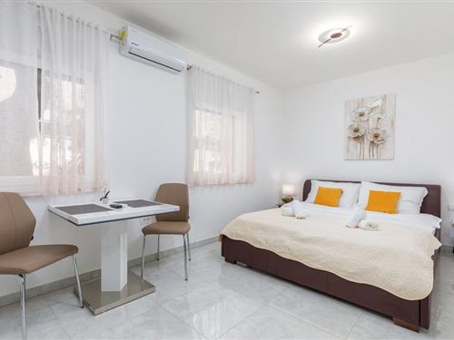 Ferielejlighed - 2 personer -  - Kolodvorska ulica - 52100 - Pula