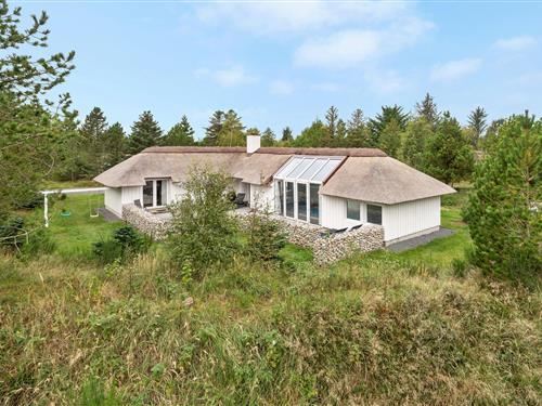 Sommerhus - 10 personer -  - Tulipanvej - Slettestrand - 9690 - Fjerritslev