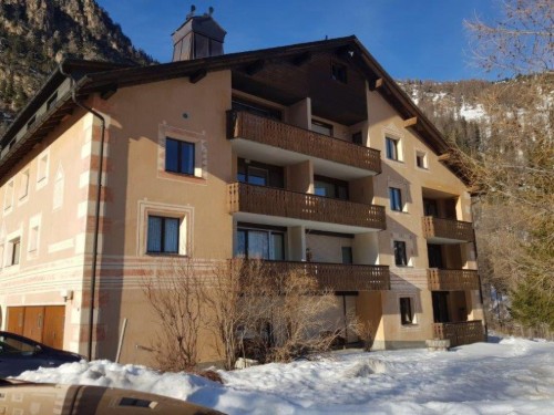 Holiday apartment - 5 persons -  - Tschierv - 7532