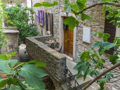 Sommerhus - 4 personer -  - Balidorski prolaz - 52429 - Groznjan