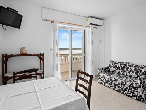 Ferienwohnung - 3 Personen -  - 51280 - Rab