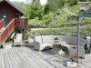 Image 32 - Outside