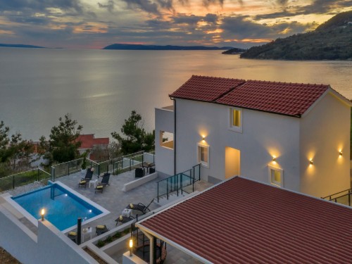 Villa - 6 personer -  - 21328 - Drasnice