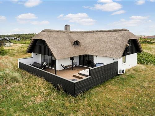 Sommerhus - 8 personer -  - Merchantvej - Vejlby Klit - 7673 - Harboøre