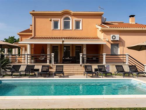 Holiday home - 14 persons -  - Prilaz Cerella - 52100 - Pula