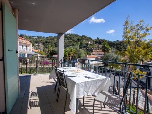 Holiday apartment - 4 persons -  - 83230 - Bormes-Les-Mimosas