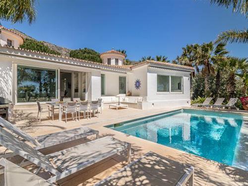 Holiday home - 12 persons -  - 29631 - Benalmádena