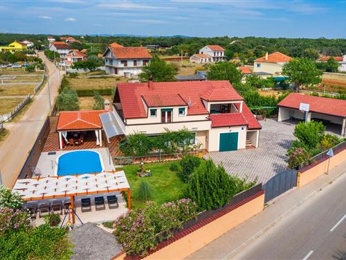 Feriehus / leilighet - 12 personer -  - Galovac - Zadar-Galovac - 23222 - Galovac