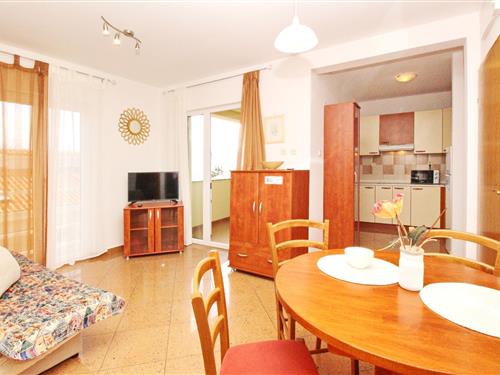 Holiday apartment - 5 persons -  - Zarok - 51523 - Baška