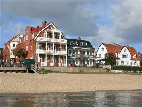 Holiday Home/Apartment - 3 persons -  - Sandwall - 25938 - Wyk Auf Föhr