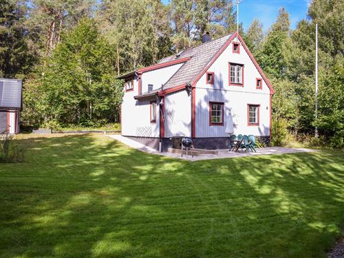 Holiday Home/Apartment - 8 persons -  - Åvägen - 362 57 - Ryd