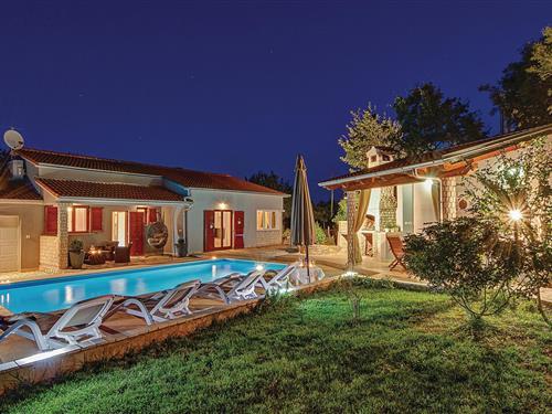 Holiday home - 6 persons -  - Pavicini - Duga Uvala-Pavicini - 52208 - Pavicini
