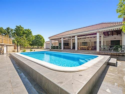 Sommerhus - 4 personer -  - Donji Rajcici - Sibenik - Unesic - 22323 - Nevest