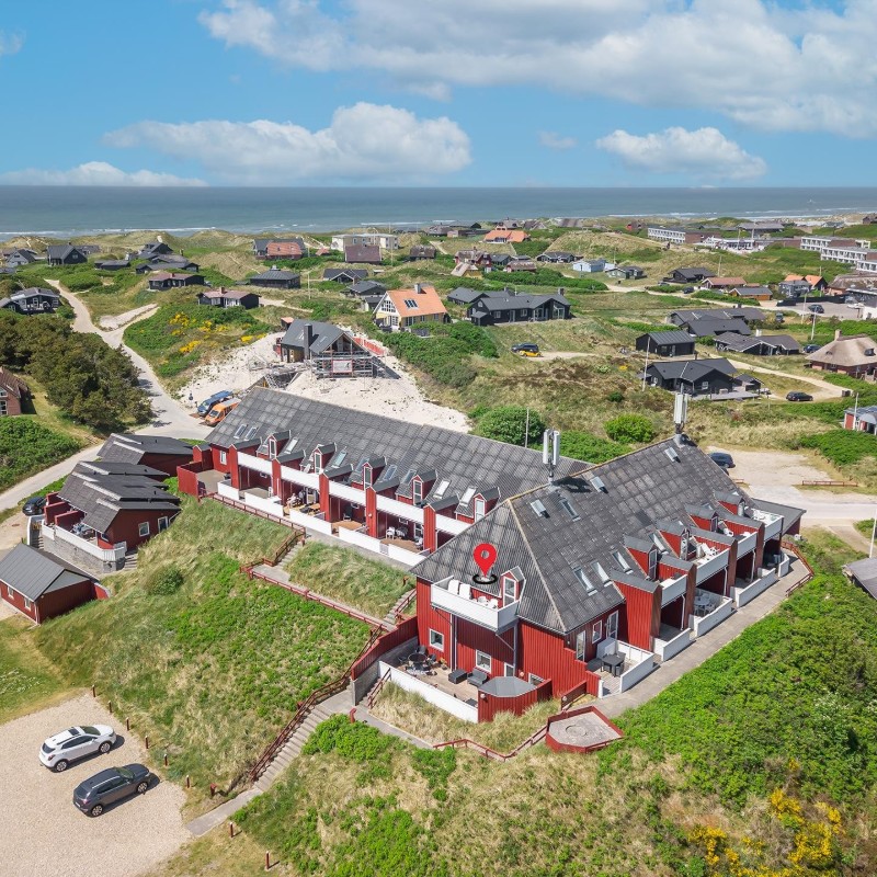 Sommerhus - 4 personer -  - Hjelmevej 15, App. - 6854 - Henne Strand