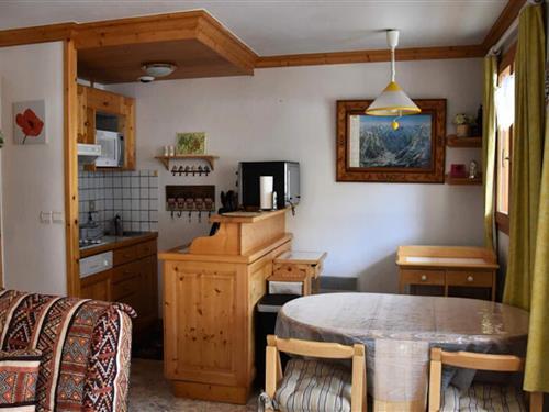 Holiday Home/Apartment - 4 persons -  - 73710 - Pralognan-La-Vanoise