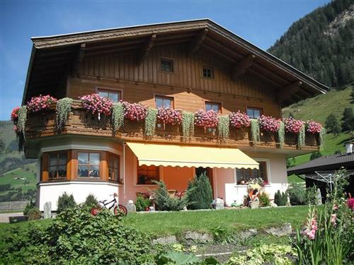 Holiday Home/Apartment - 5 persons -  - Moosenweg - 5661 - Rauris