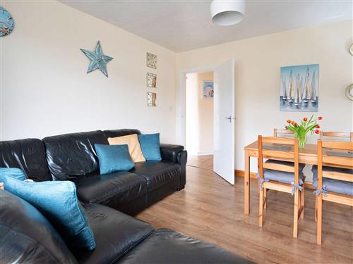 Holiday home - 4 persons -  - Rhyl - LL18 5EG