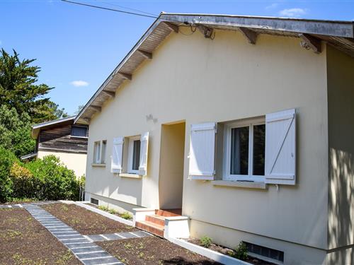 Holiday home - 6 persons -  - 33680 - Lacanau