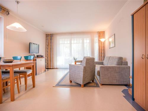 Ferienhaus - 4 Personen -  - Dollahner Straße - 18609 - Ostseebad Binz