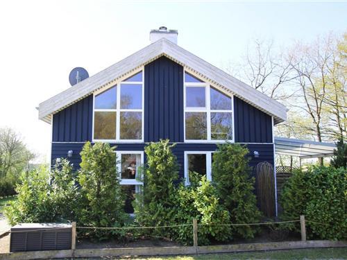 Holiday Home/Apartment - 6 persons -  - 19073 - Dümmer