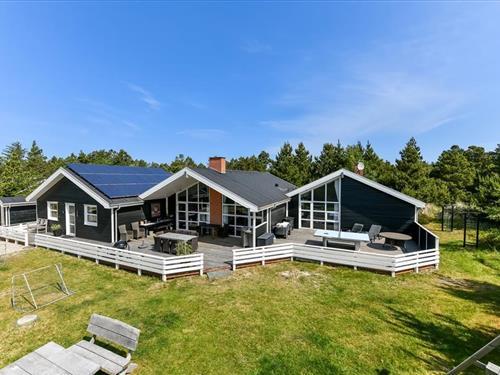Sommerhus - 10 personer -  - Karl Postsvej - 6857 - Blåvand