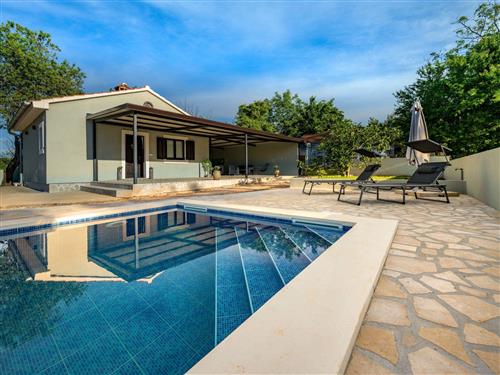 Holiday home - 3 persons -  - Porec/Baderna - 52445