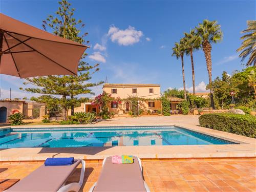 Holiday home - 6 persons -  - Campos - 07630