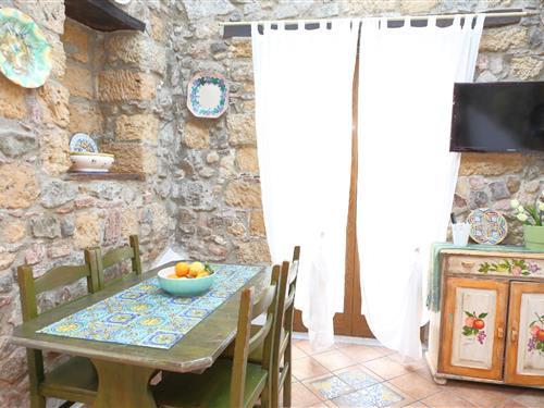 Holiday Home/Apartment - 2 persons -  - salita saraceni - 90015 - Cefalù