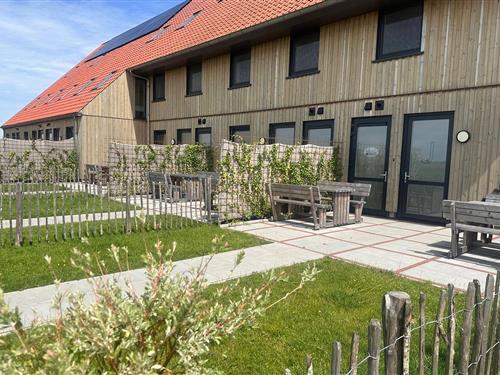 Sommerhus - 10 personer -  - 8833 KA - Leons