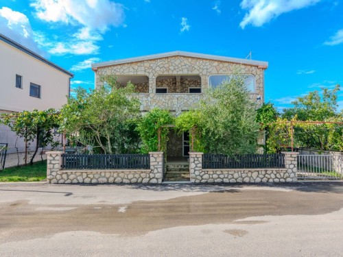 Holiday apartment - 4 persons -  - Ulica Zukve - Nin - Zukve - 23235 - Zukve
