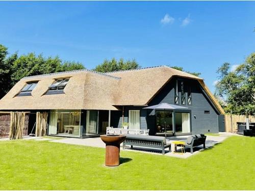 Feriehus - 8 personer -  - 9162SK - Ballum Ameland