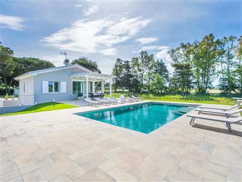 Sommerhus - 8 personer -  - Cecina - 53027