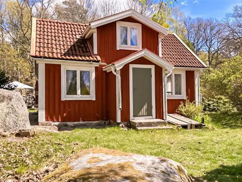 Sommerhus - 5 personer -  - Mörtjuksvägen - 372 63 - Bräkne Hoby