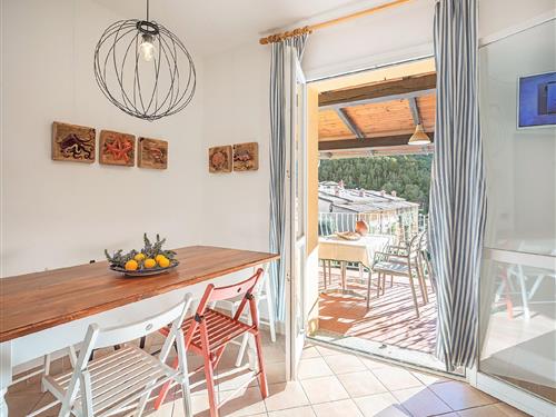Holiday Home/Apartment - 6 persons -  - via nisportino - 57039 - Rio Nell’Elba