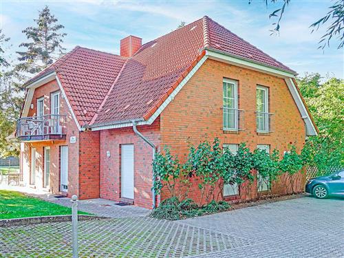 Holiday Home/Apartment - 5 persons -  - Jordanstr. - 18374 - Zingst