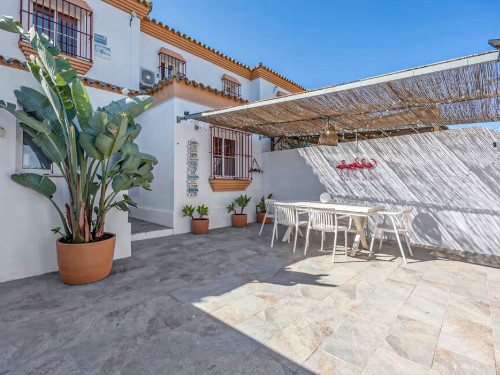 Feriehus - 8 personer -  - Avd Irlanda - Chiclana De La Frontera - 11130 - Chiclana De La Fronter