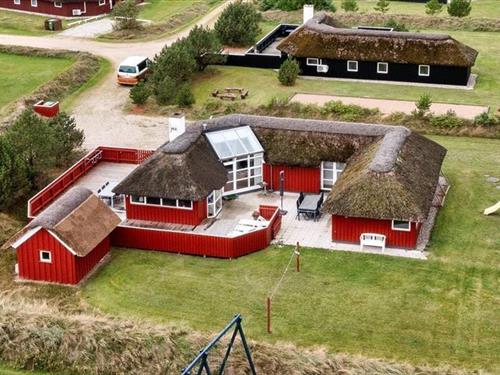 Sommerhus - 9 personer -  - Fugltoft - Vejers Strand Og By - 6853 - Vejers Strand