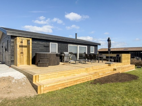 Holiday home - 8 persons -  - Havesvinget - Følle Strand - 8410 - Rønde