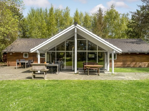 Holiday home - 12 persons -  - Krondyrstien - Marielyst - 4873 - Væggerløse