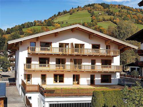 Holiday Home/Apartment - 8 persons -  - Zell Am See - 5700